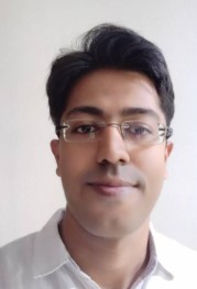 Dr Nitesh Agarwal